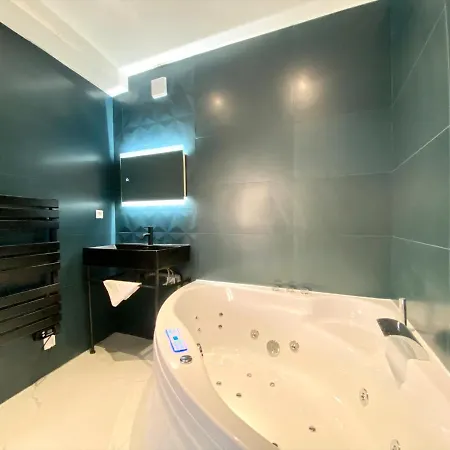 Alcove - Hypercentre Apartment